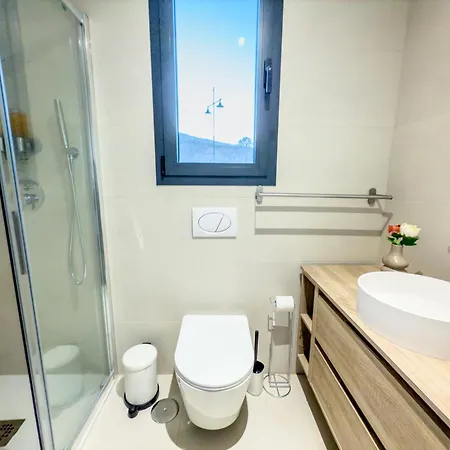 Sea View-higueron Beauty Apartment