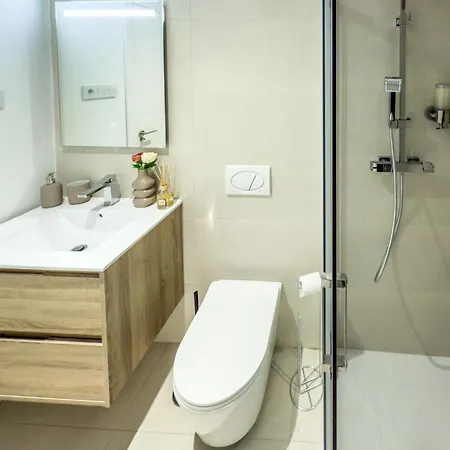 Sea View-higueron Beauty Apartment *